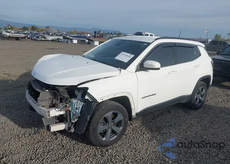 2018 Jeep Compass Latitude 4X4 z USA, uszkodzony, nr VIN 3C4NJDBB5JT207710